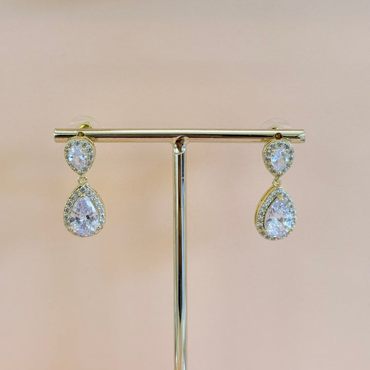Double teardrop zircone gold plated earrings