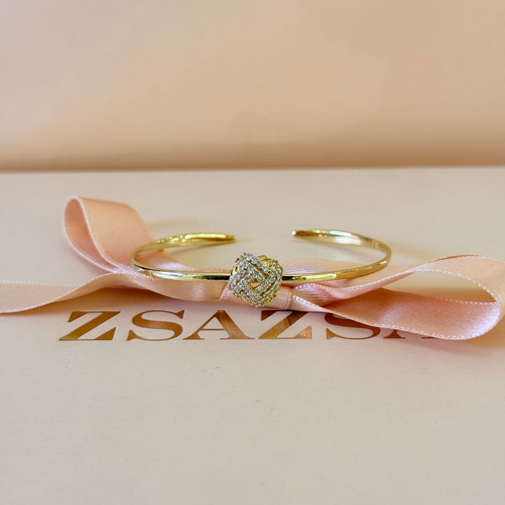 Zircone dainty gold plated bangle