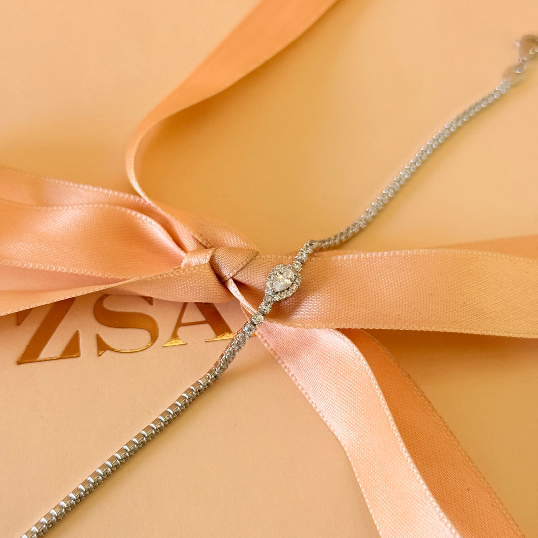 Dainty teardrop sterling silver bracelet
