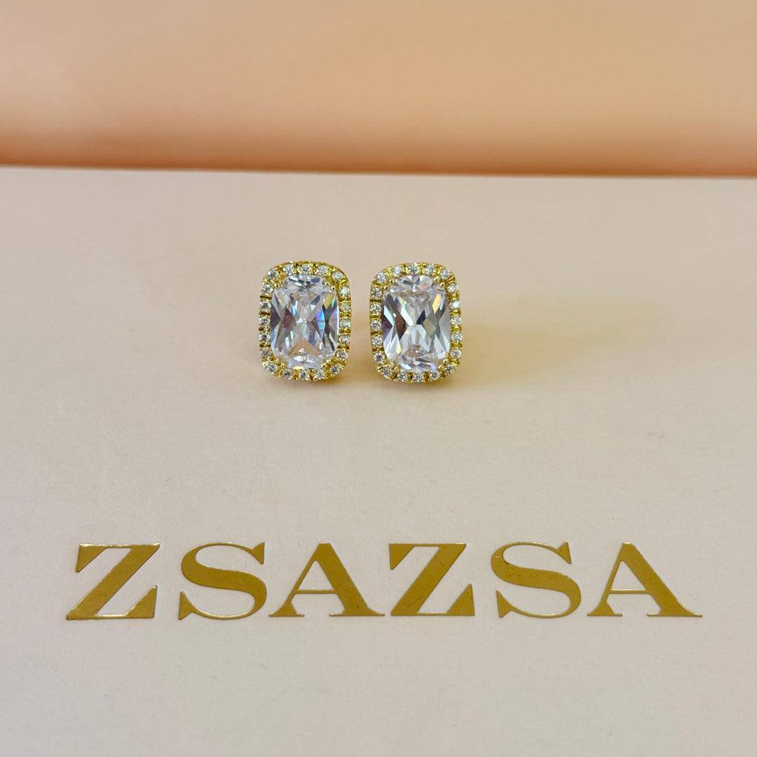 Rectangular zircone gold plated pendant set