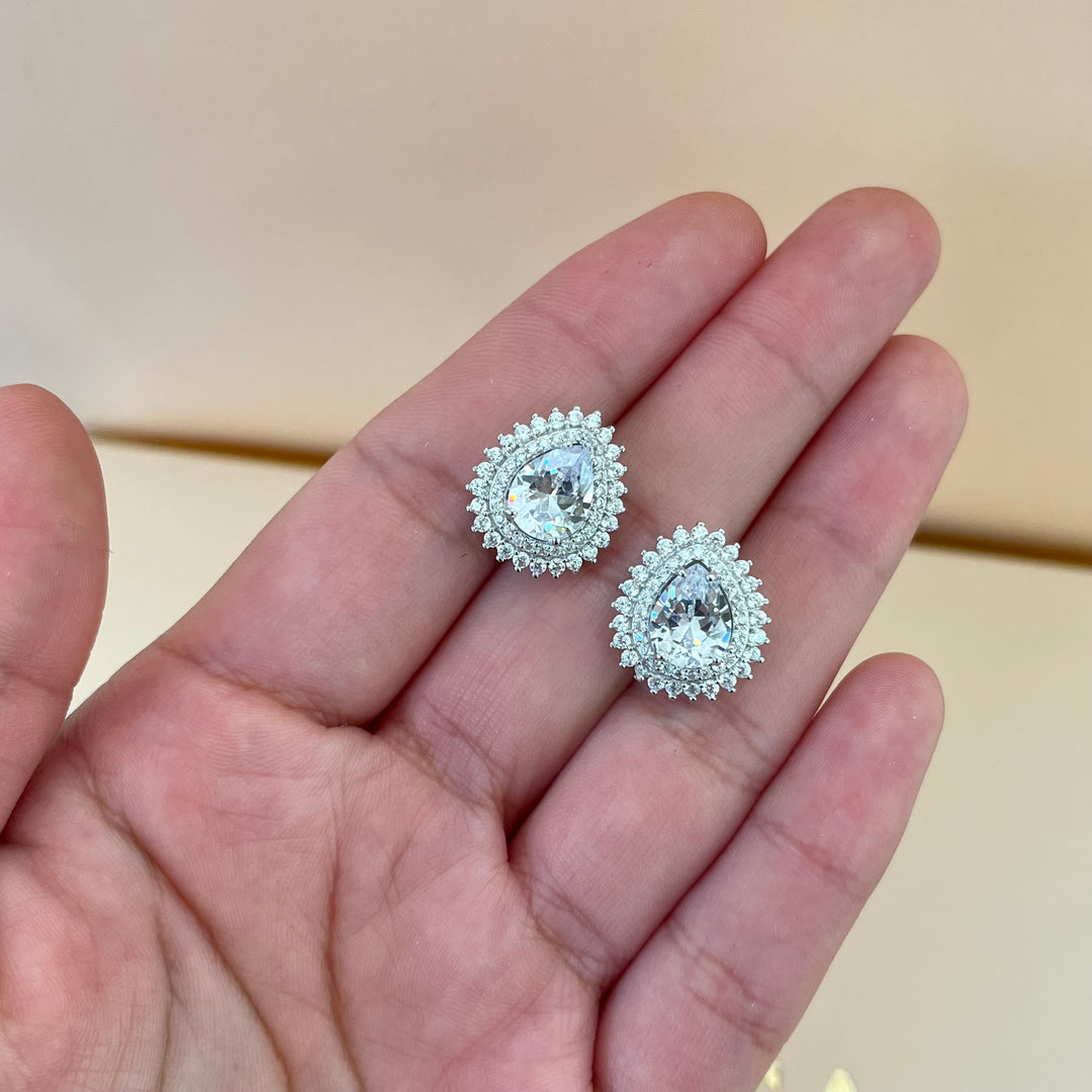 Silver zircone teardrop set