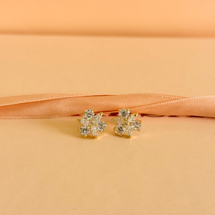 Flower zircone gold plated studs