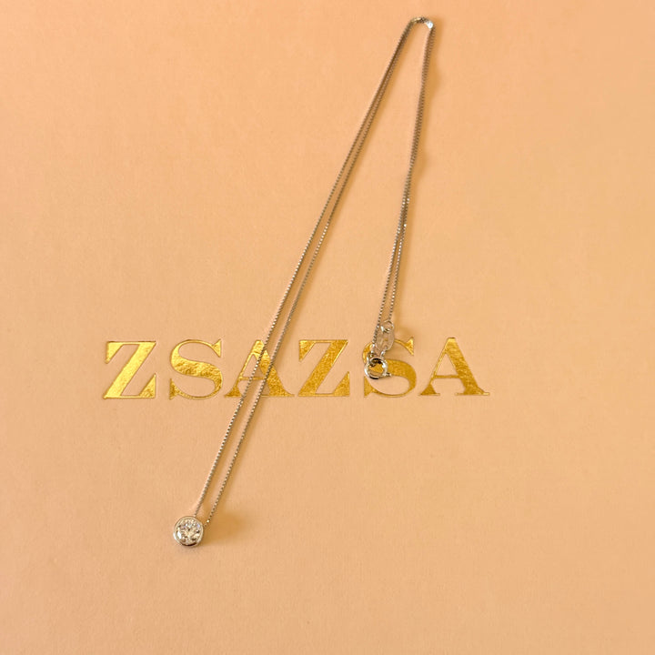 Medium solitaire zircone sterling silver pendant