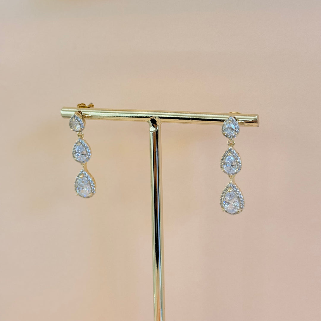 Teardrops zircone gold plated earrings