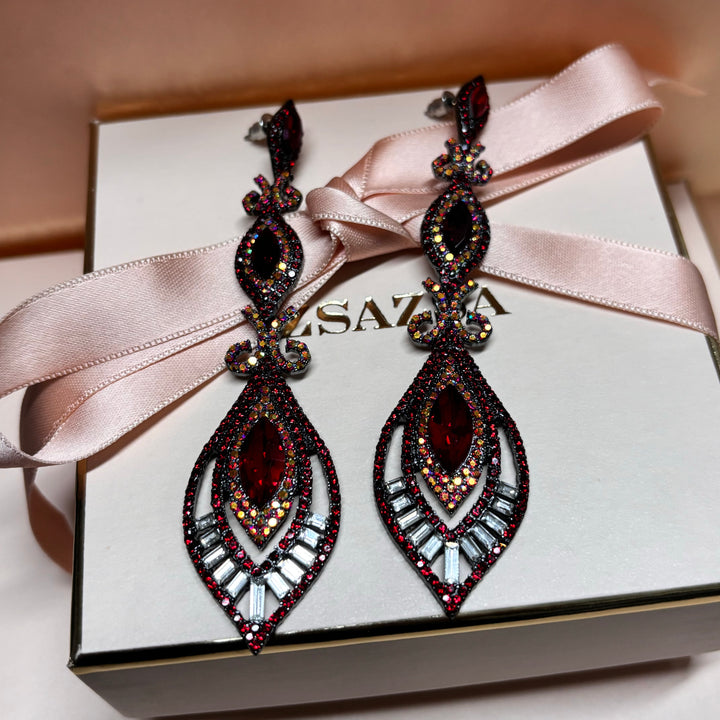 Elegant marquise earrings