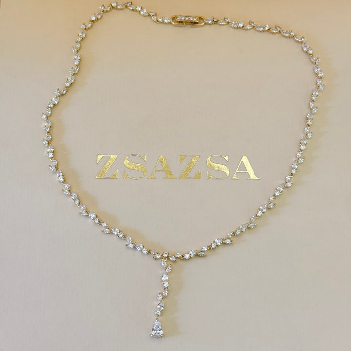 Marquise and teardrop zircone gold plated