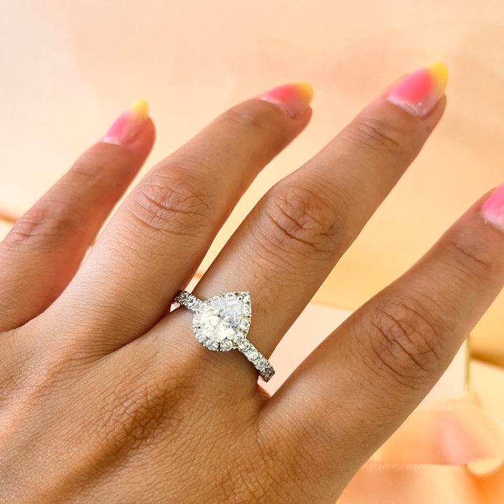 Zircone teardrop white gold plated ring