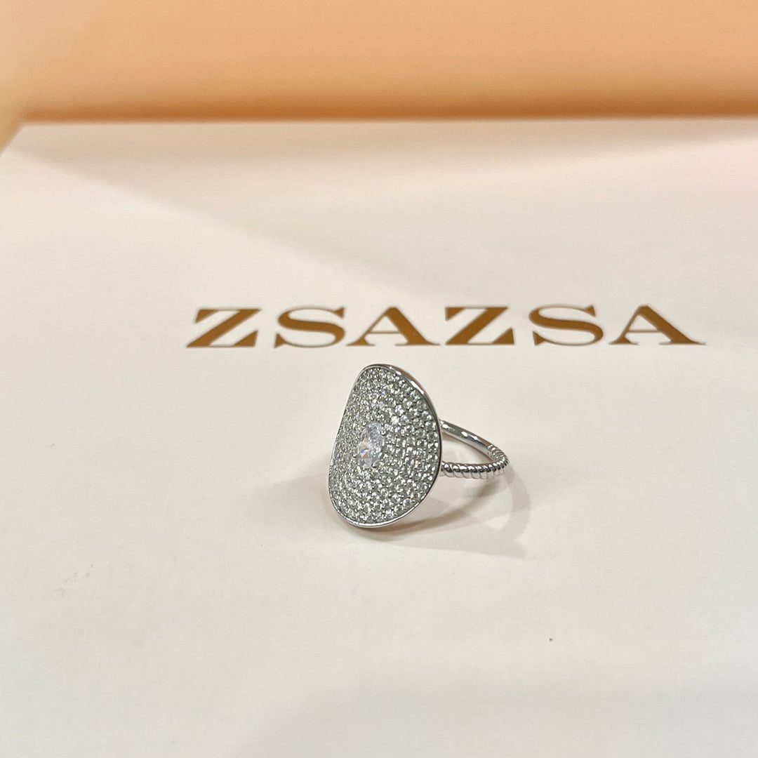 Zircone oval sterling silver ring