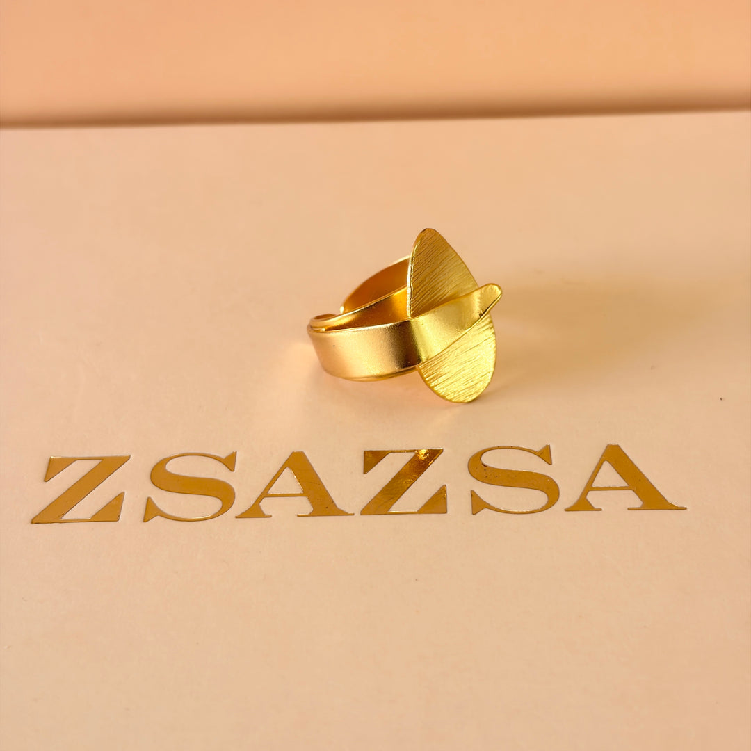 Handmade Oval Layered Ring | Gold Plated | ZsaZsa