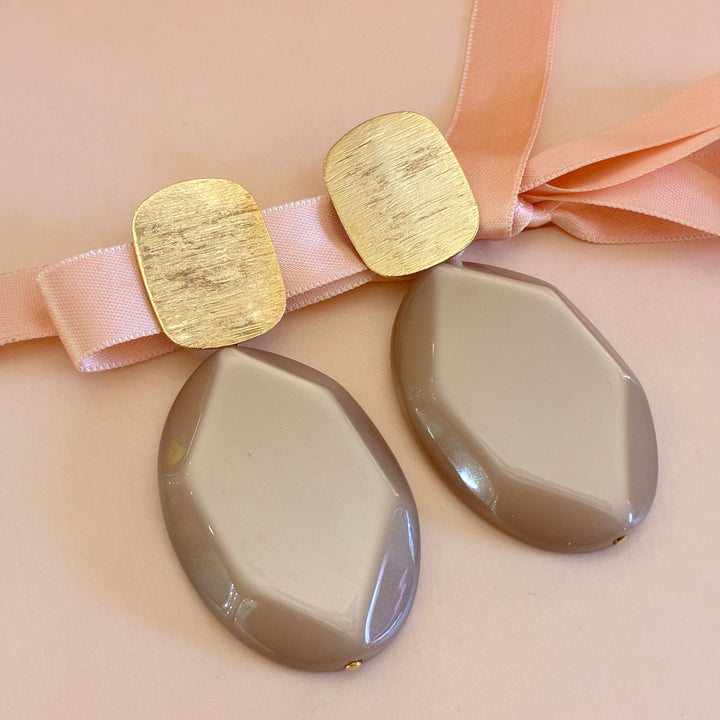 Bronze plain statement earrings