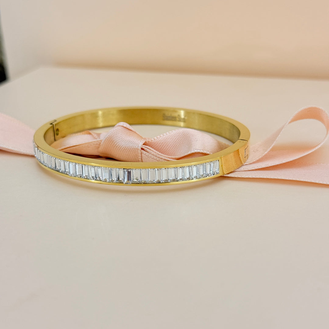 Zircone baguette stainless steel bangle