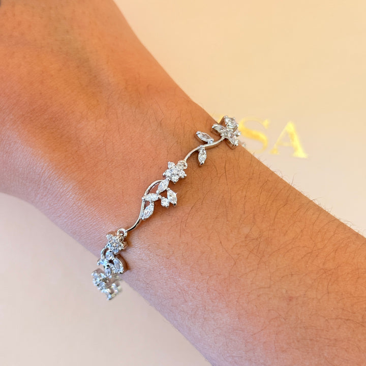 Dainty marquise zircone silver bracelet