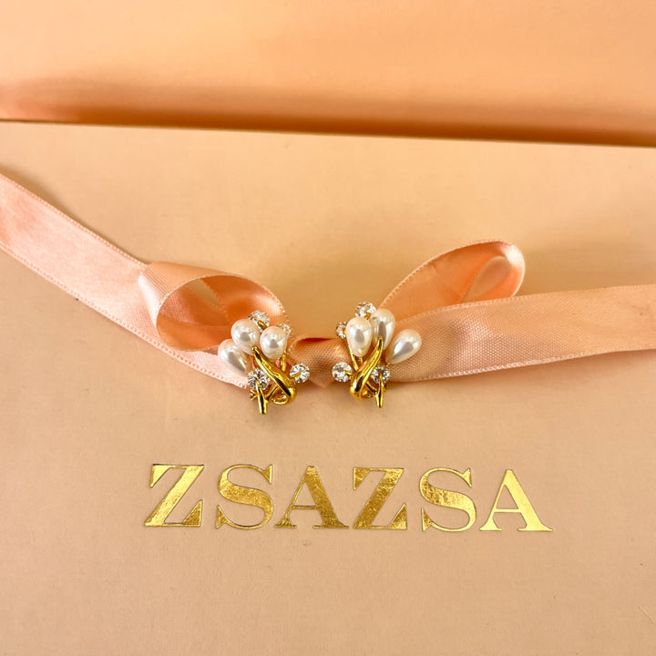 Zircone and white pearls gold plated earrings