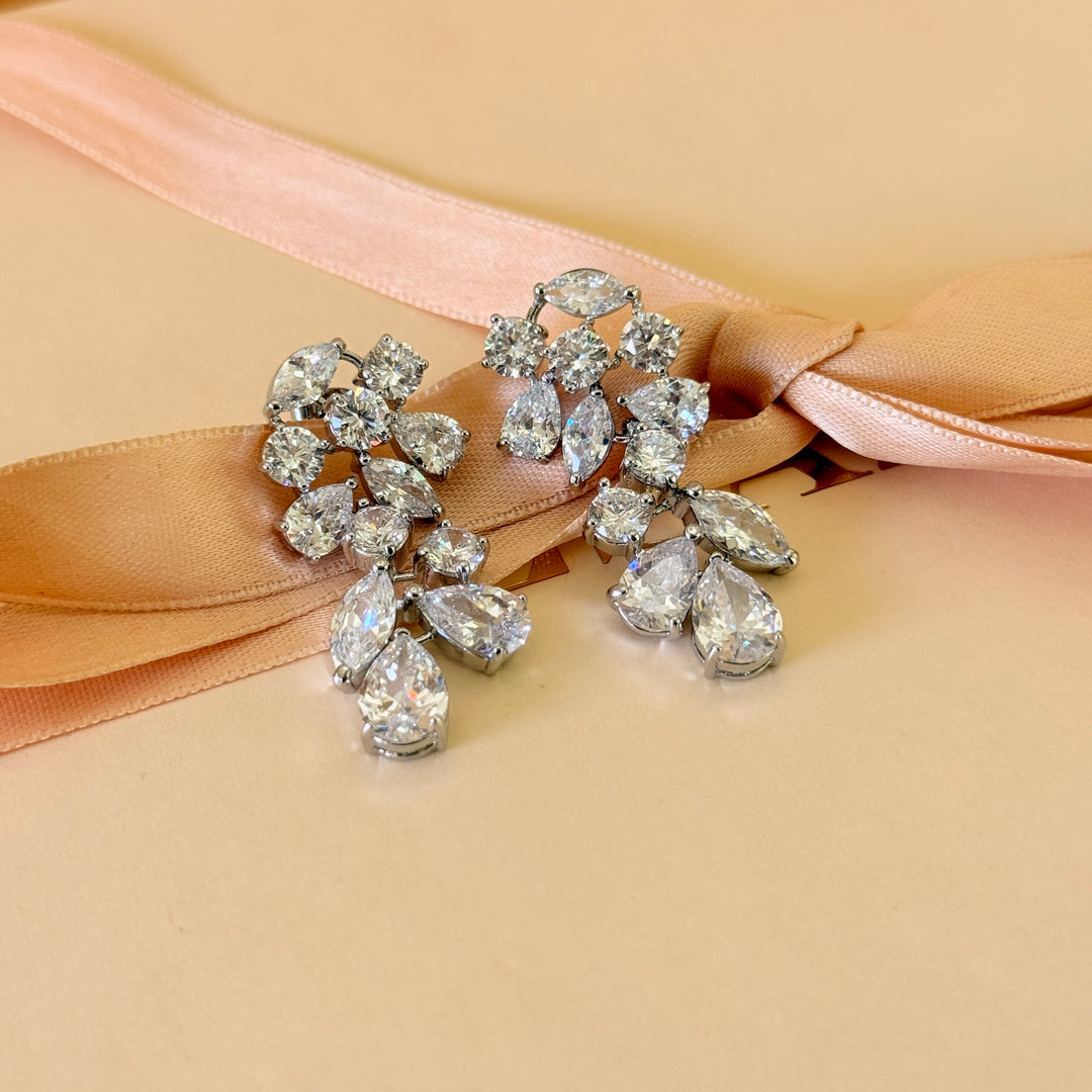 Mixed shapes zircone silver earrings