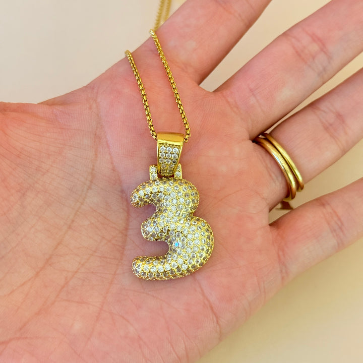 Zircone three gold plated pendant