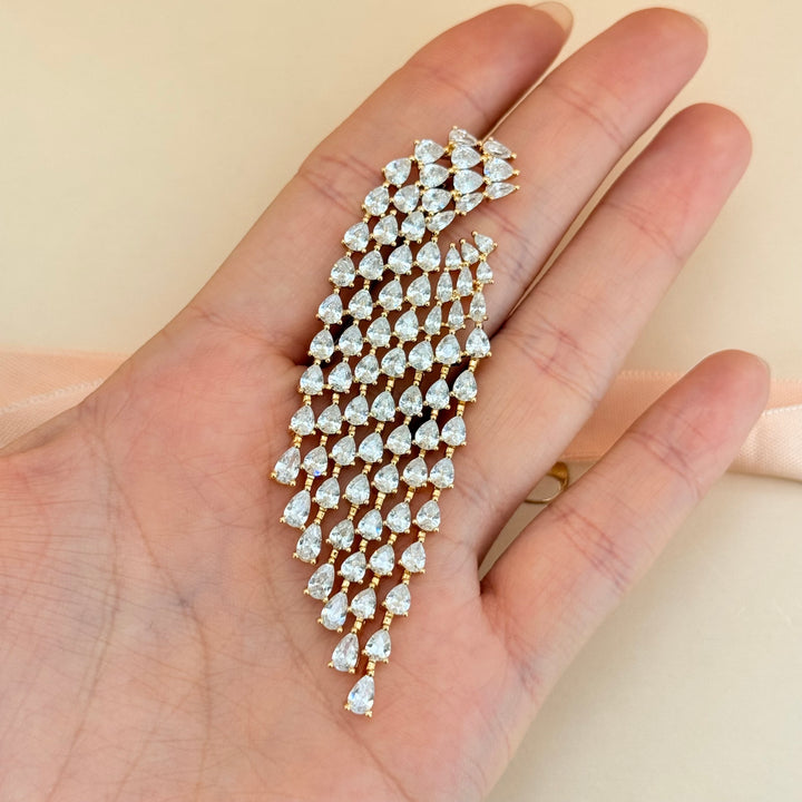 Teardrop fringe zircone gold plated earrings