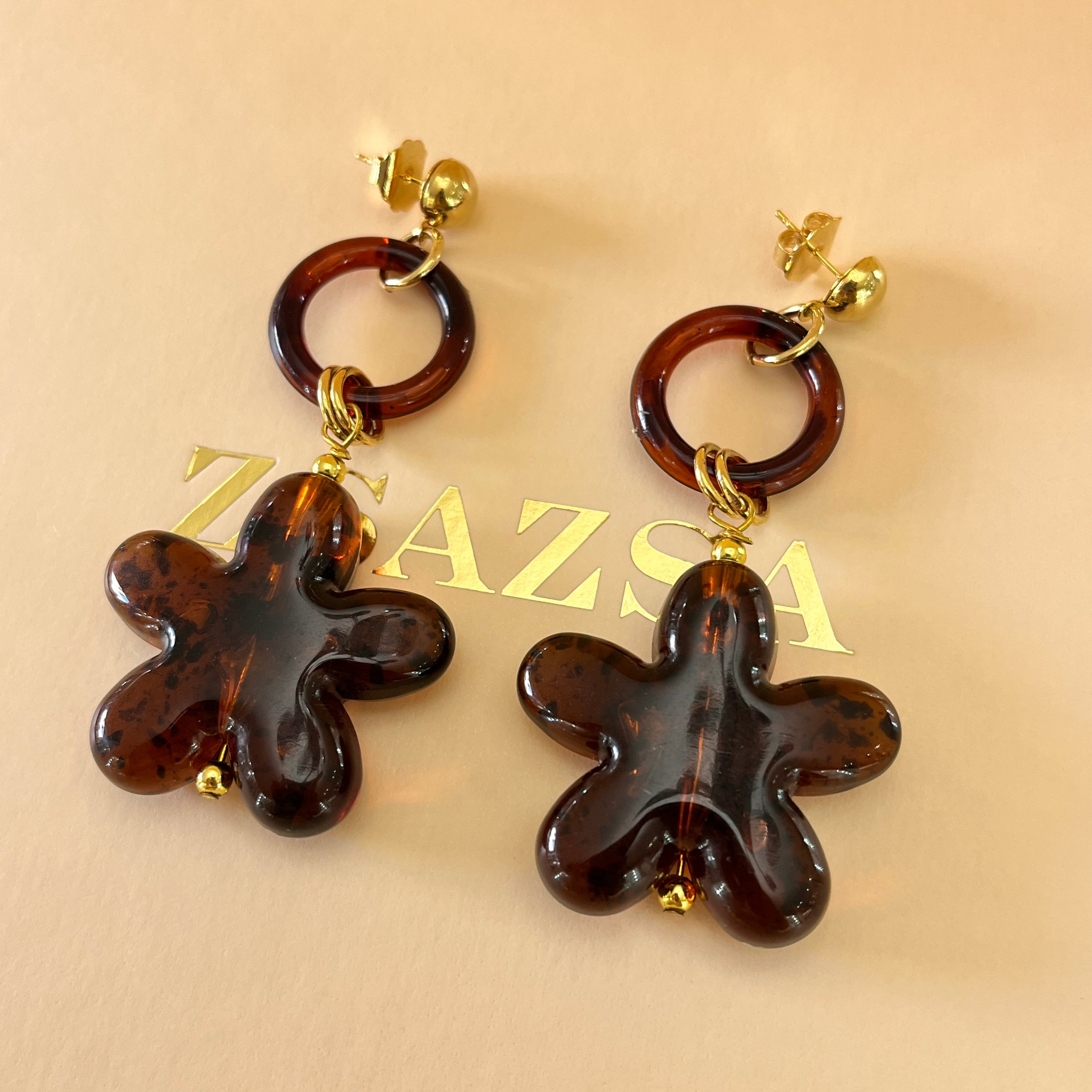 Star brown earrings