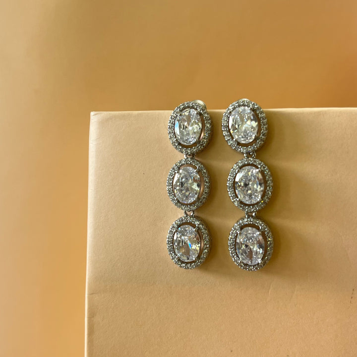 Oval zircone set