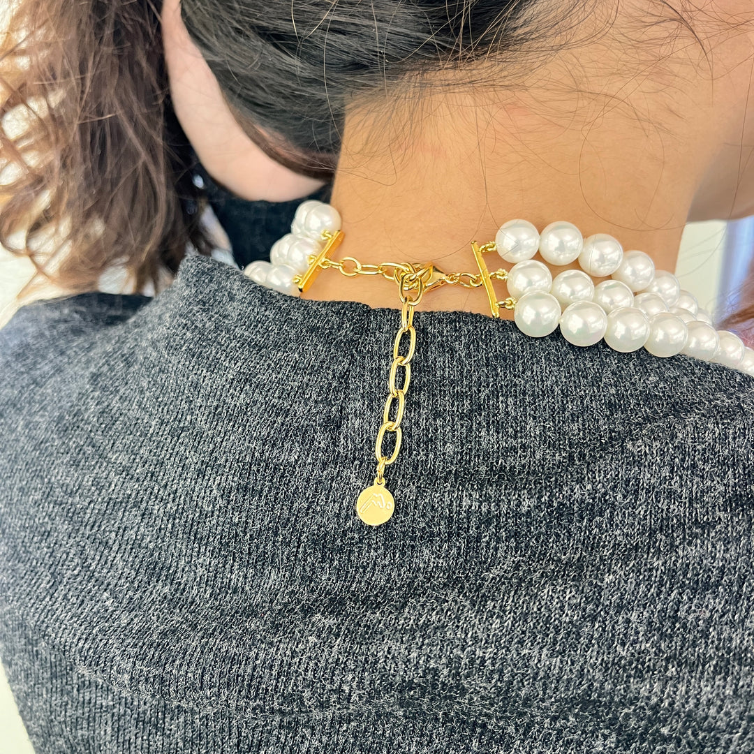 White Mallorca pearls gold plated 3 rows necklace