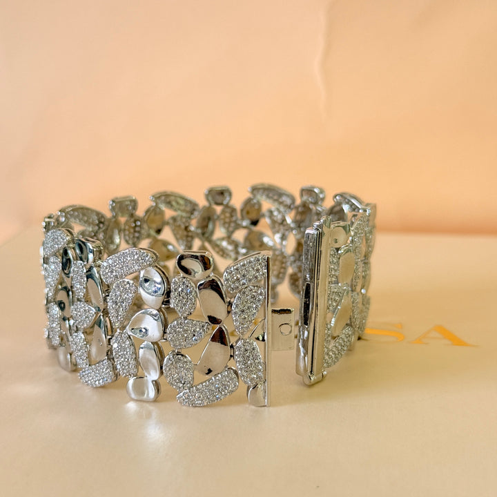 Mixed shapes zircone silver bracelet
