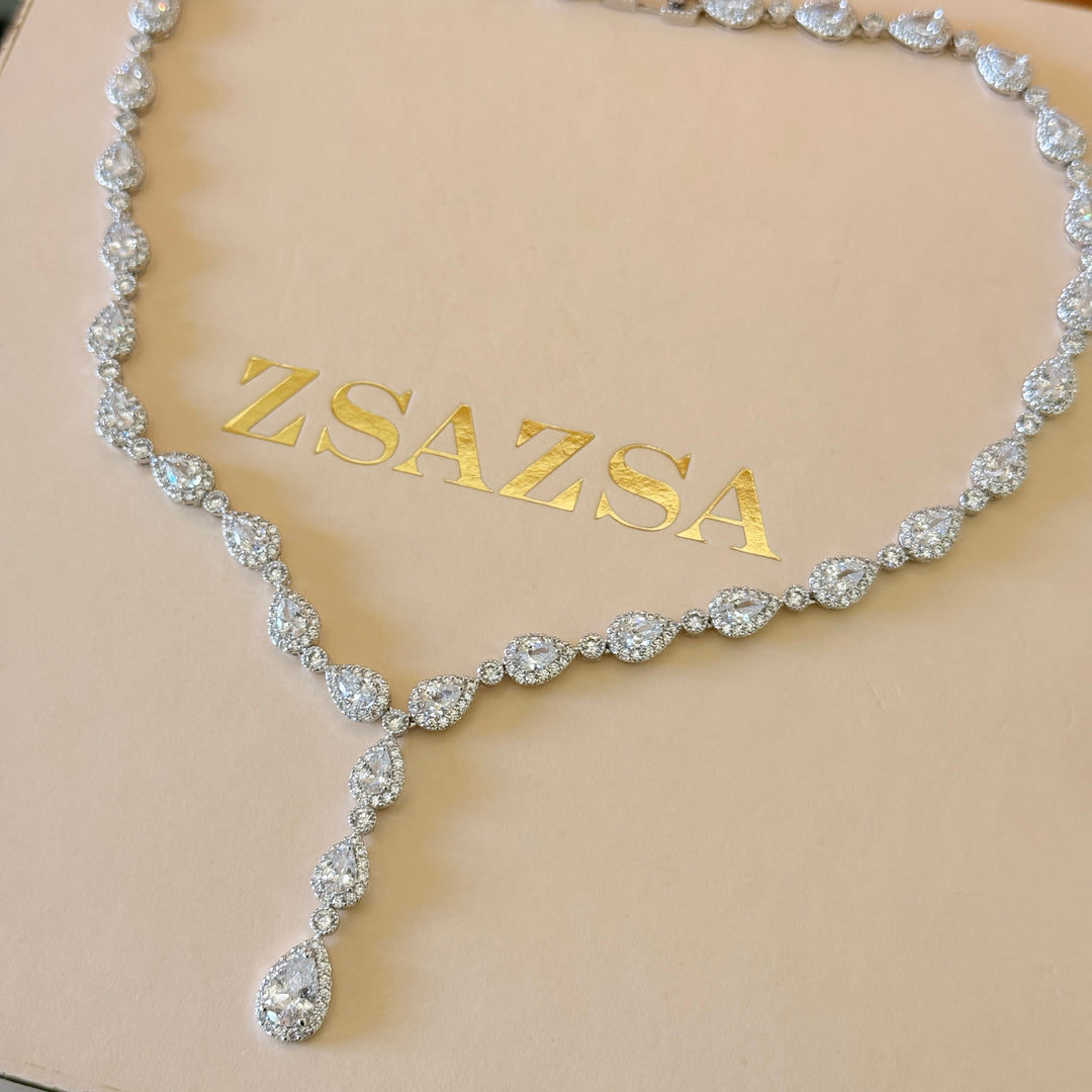 Teardrop zircone silver necklace