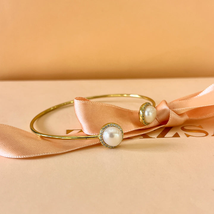 Zircone and fresh water pearls gold plated sterling silver bangle