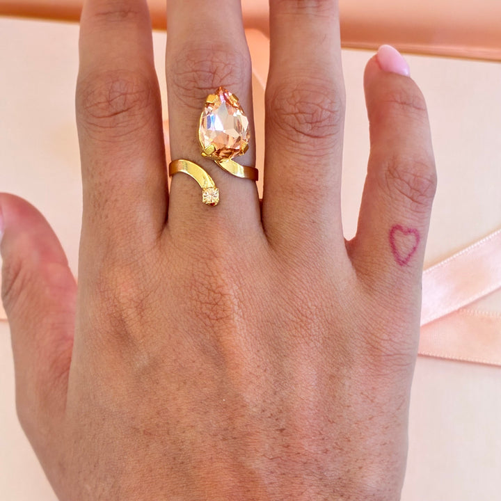 Teardrop peach Swarovski crystals ring