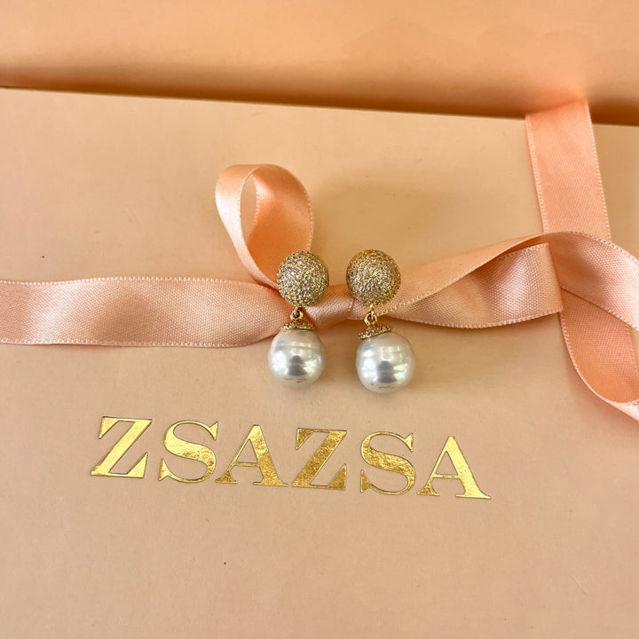 Zircone and fresh water pearls gold plated sterling silver earrings