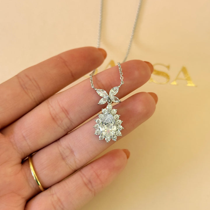 Marquise and teardrop zircone silver pendant
