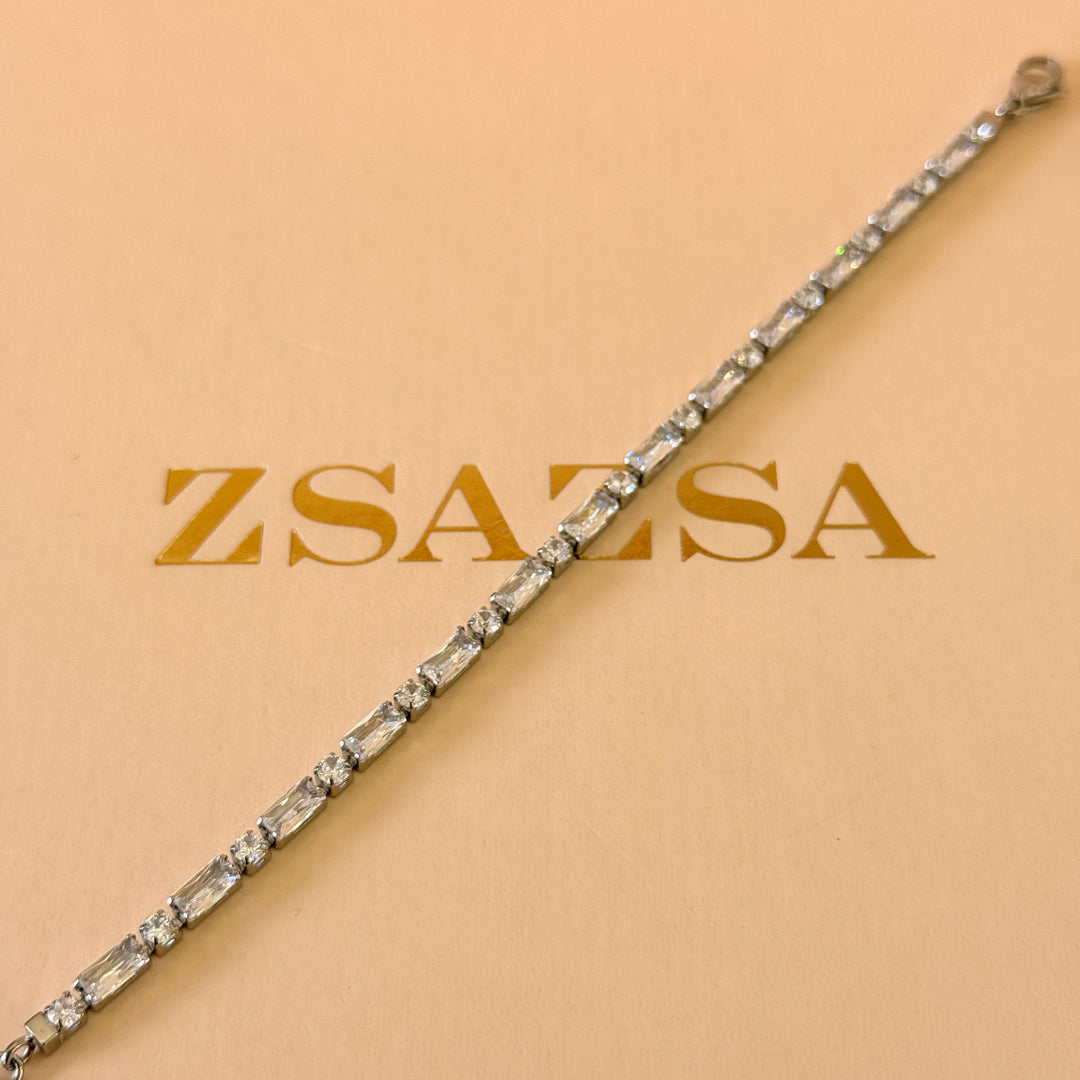 Rectangular and round zircone stainless steel bracelet