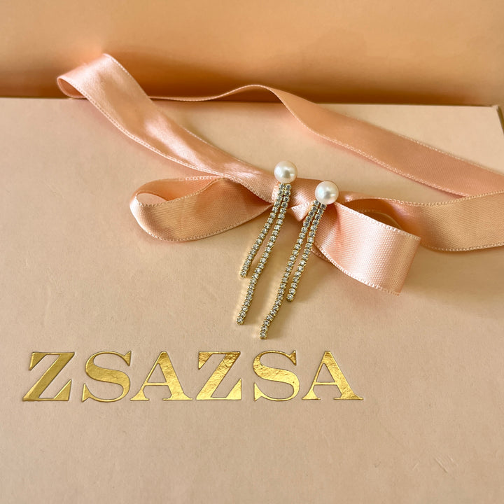 Zircone and fresh water pearls gold plated sterling silver earrings