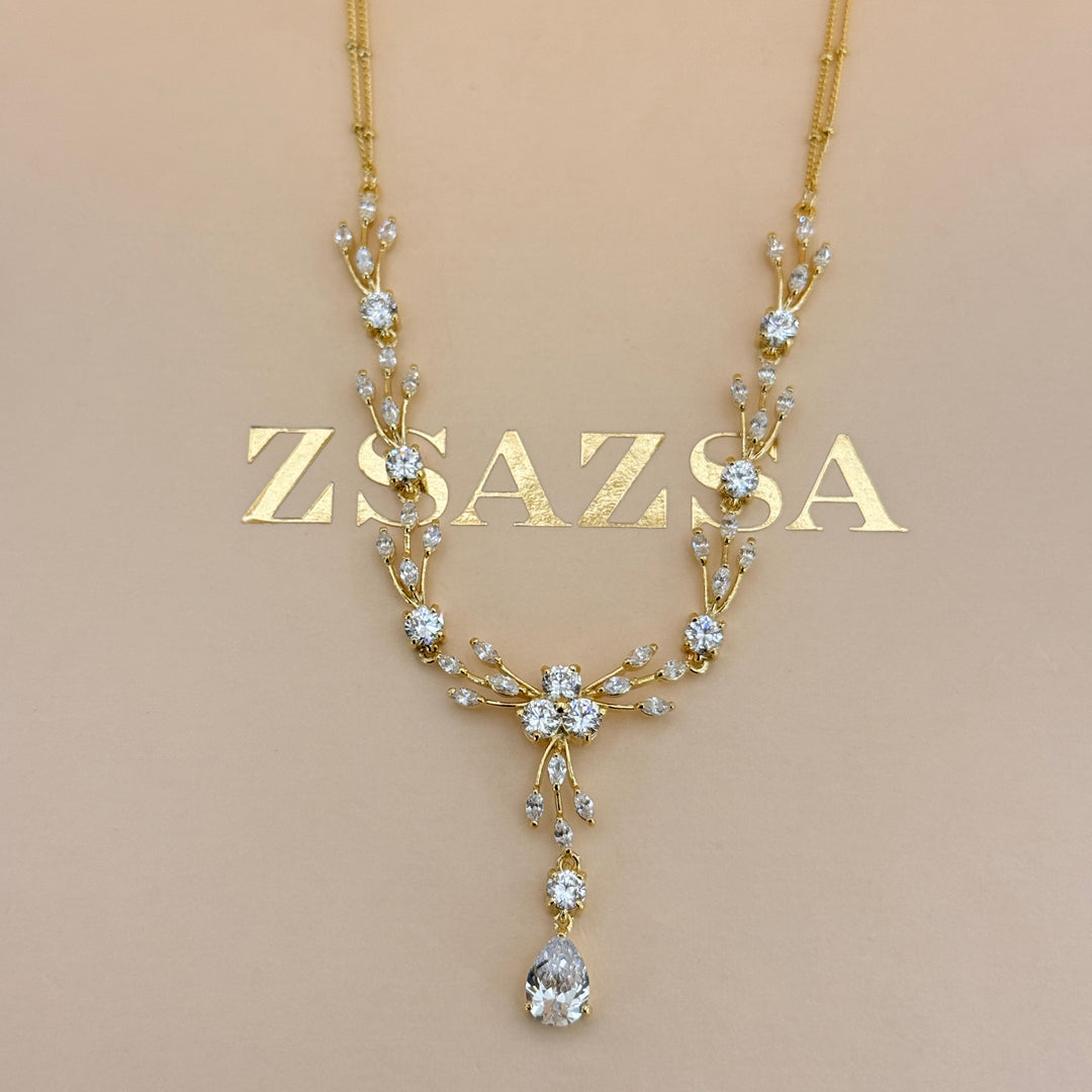 Teardrop zircone gold plated set