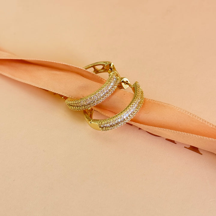Baguette zircone gold plated hoops