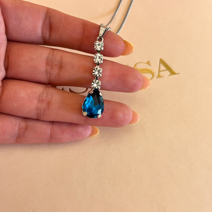 Verdemar teardrop Preciosa crystals pendant