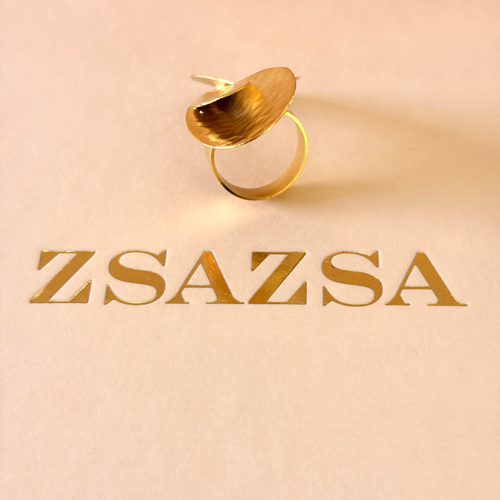 Handmade Inerlocking Petal Ring | Gold Plated | ZsaZsa