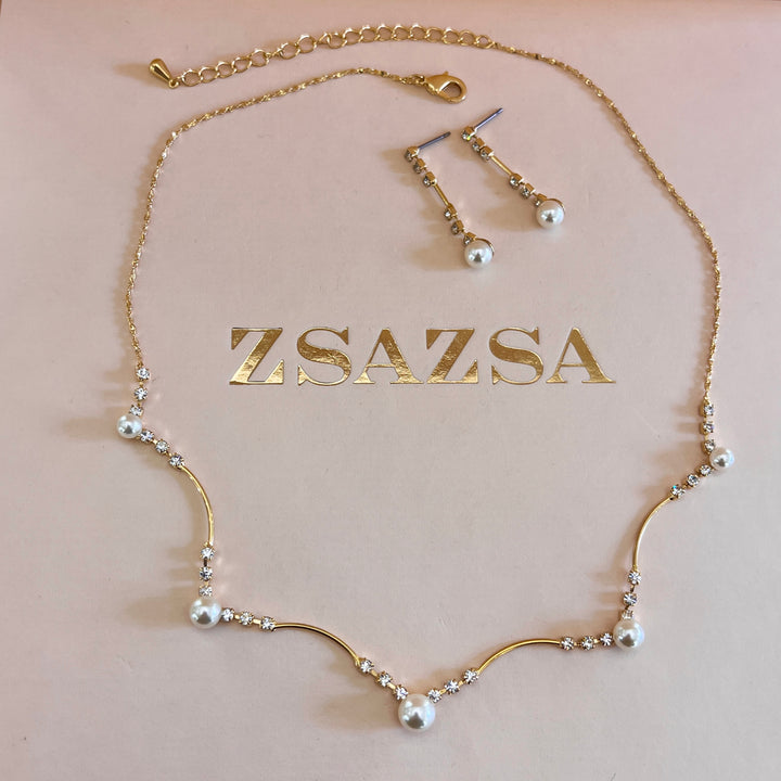 Pearl and rhinestone gold plated set