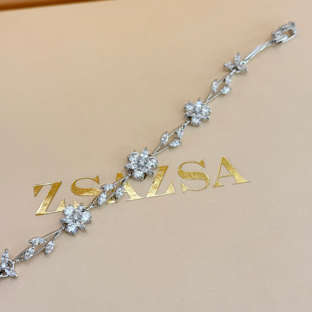 Flower zircone silver earrings and bracelet