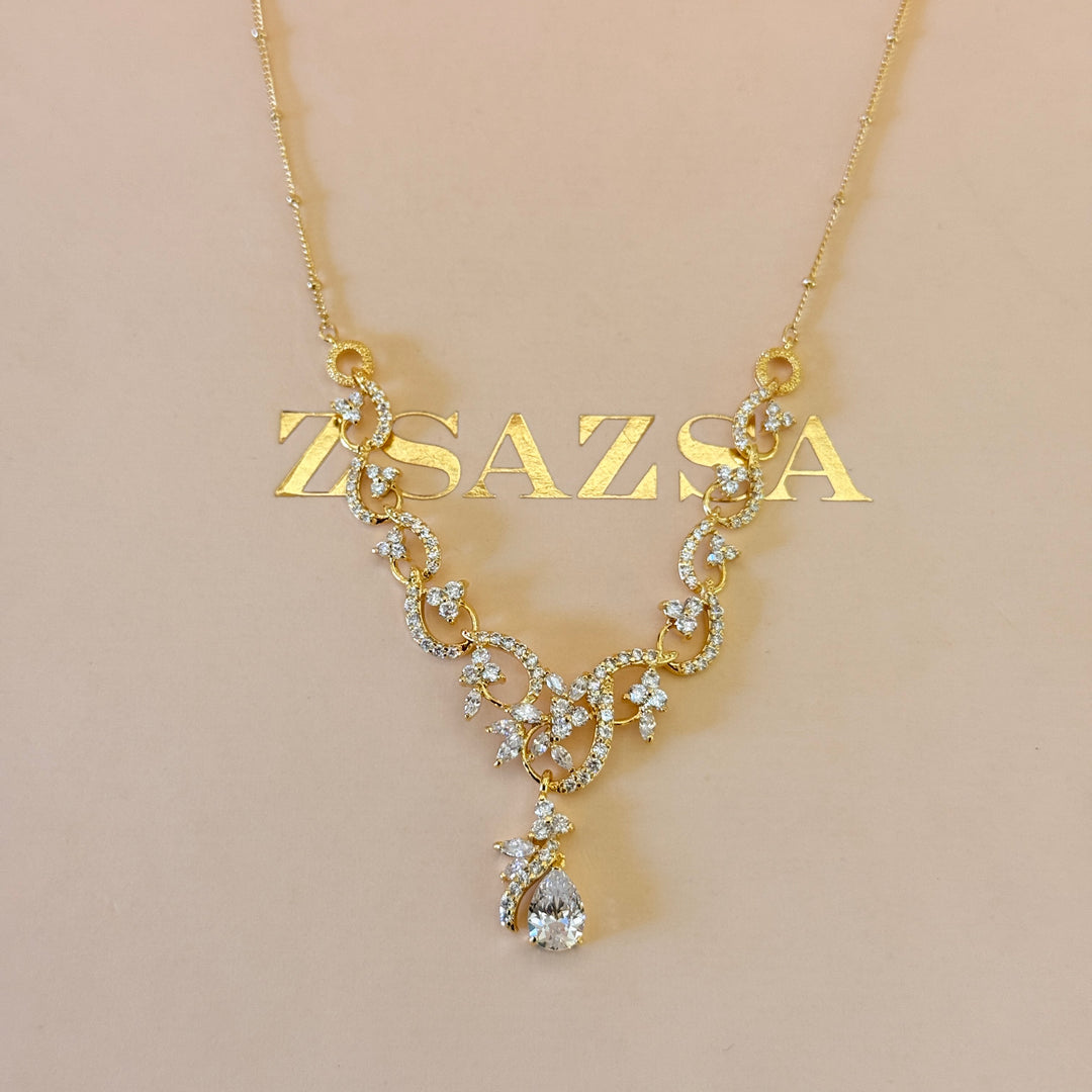 Teardrop and marquise zircone gold plated set