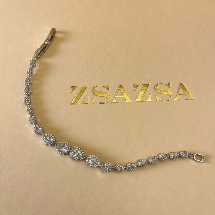 Silver zircone teardrop bracelet
