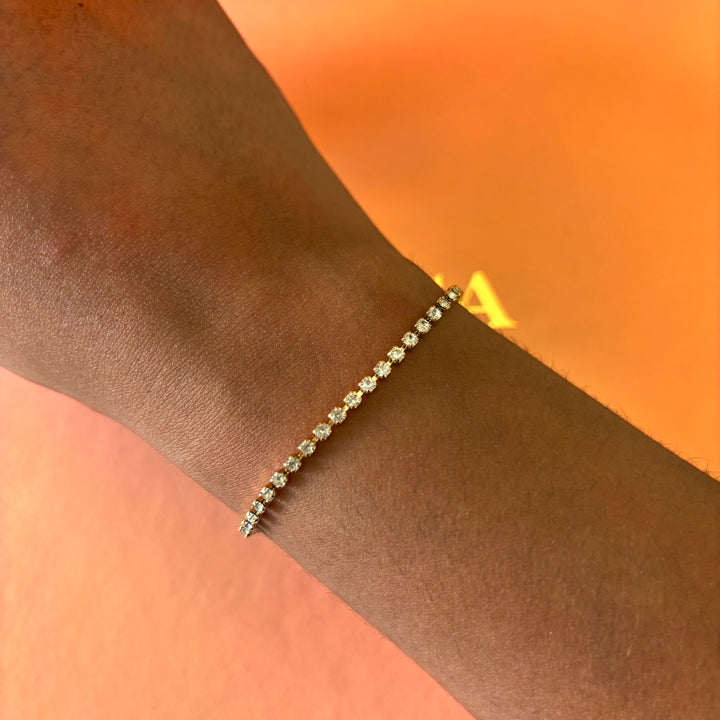 Tennis bracelet