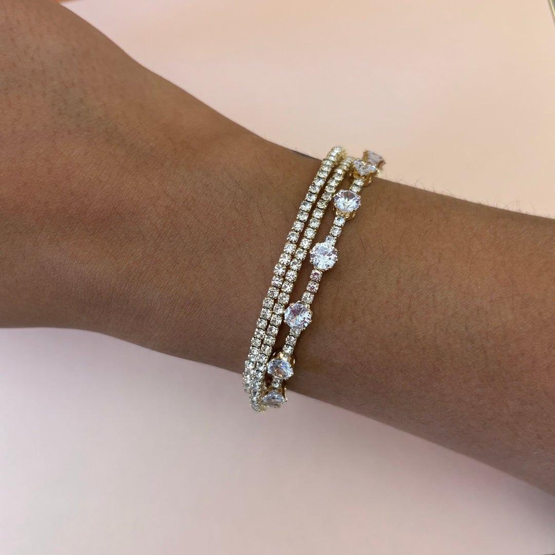 Elegant bangle
