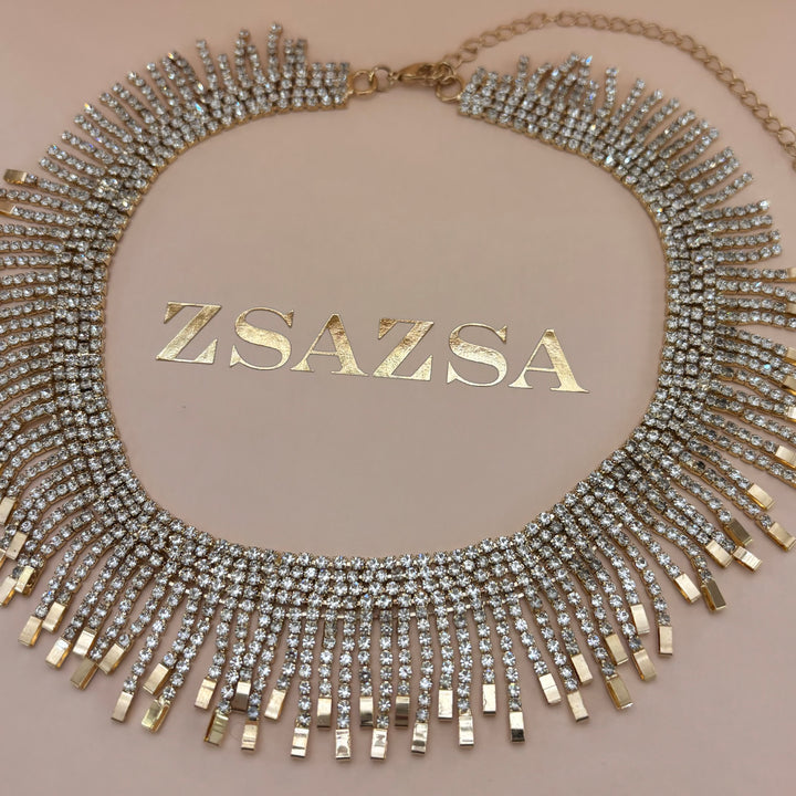 Elegant necklace