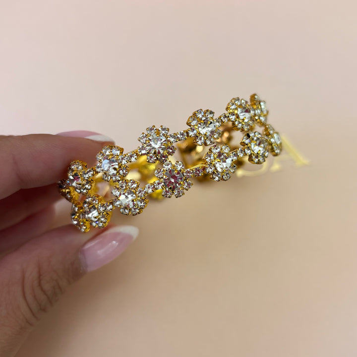 Flower bangle