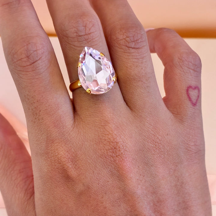 Teardrop light pink Preciosa crystals gold plated