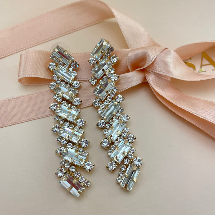 Elegant earrings