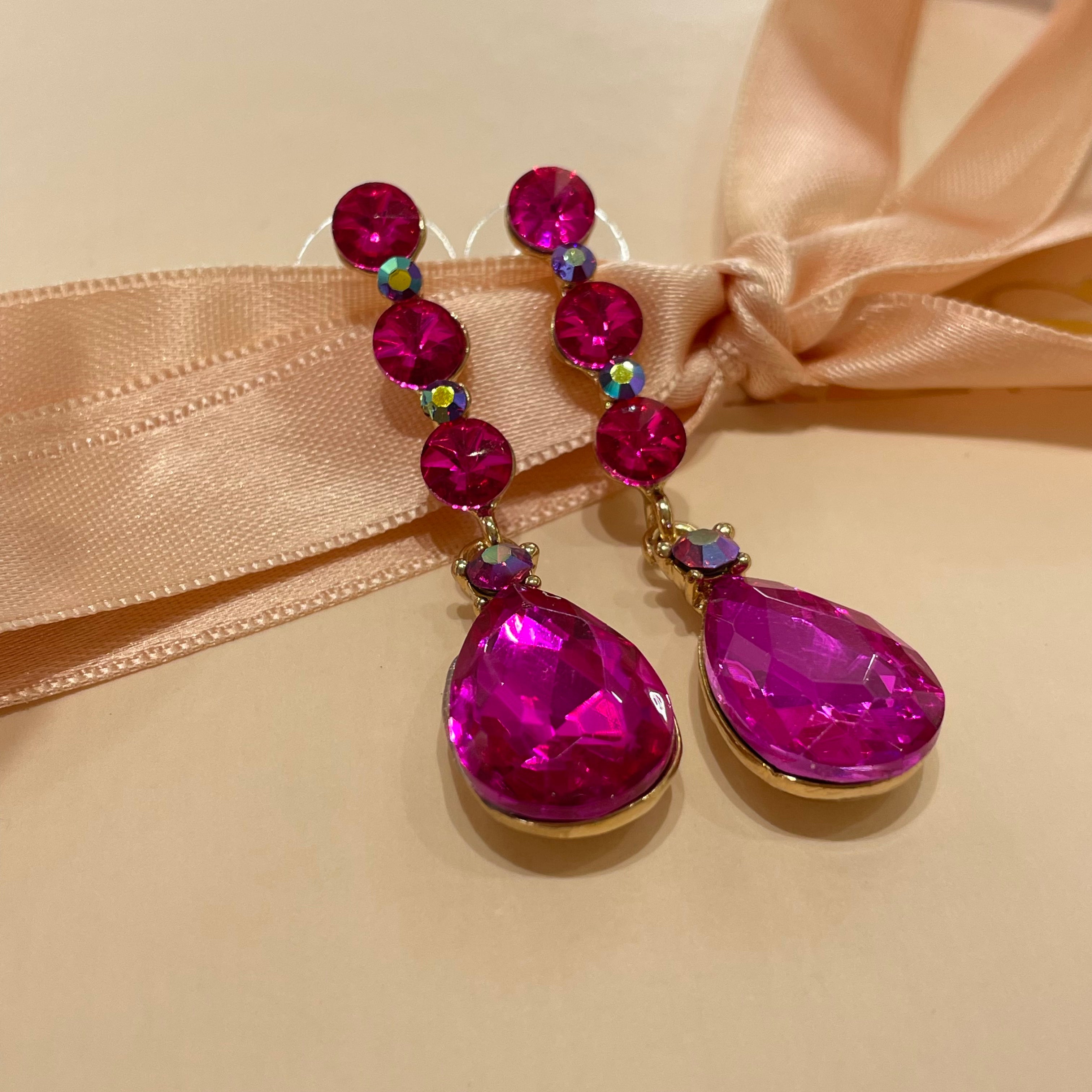 Fuchsia teardrop earrings