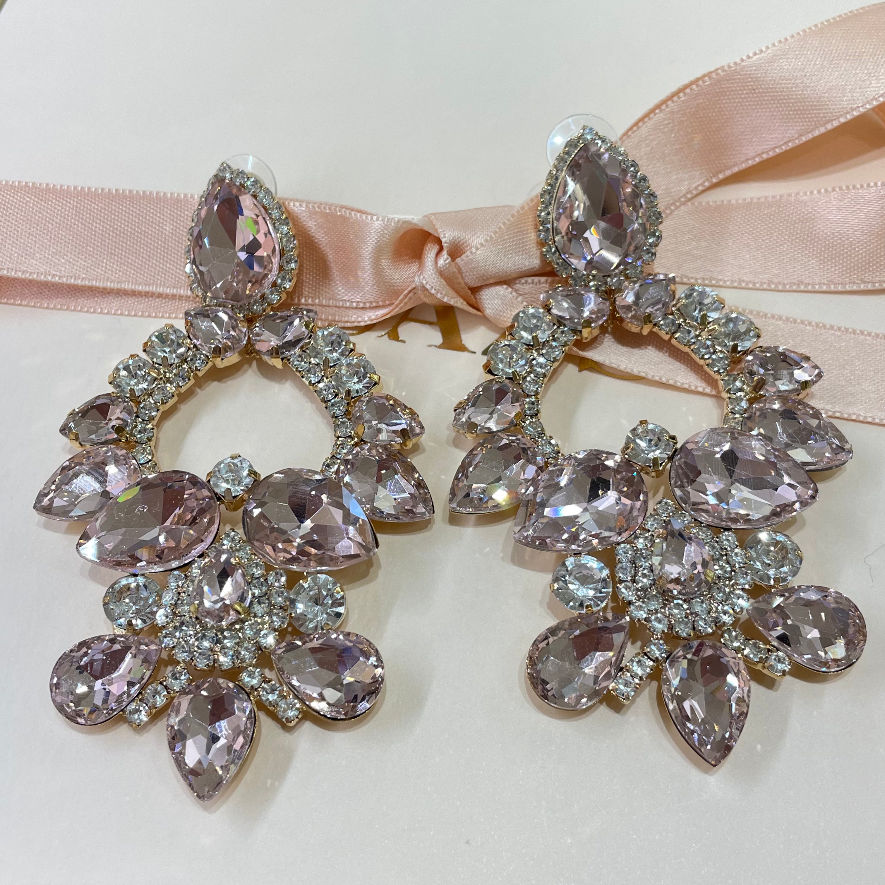 Light pink earrings