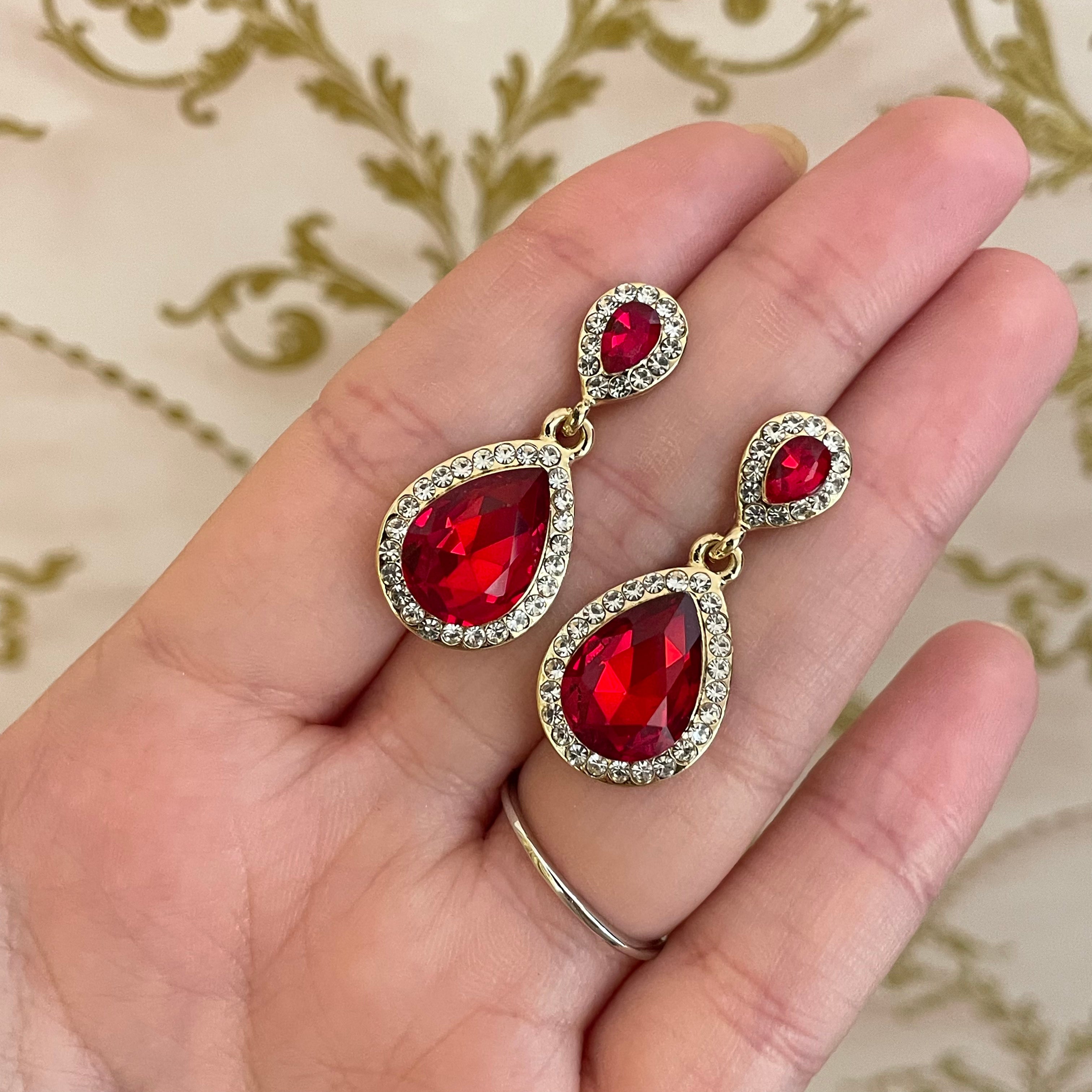 Double teardrop red earrings