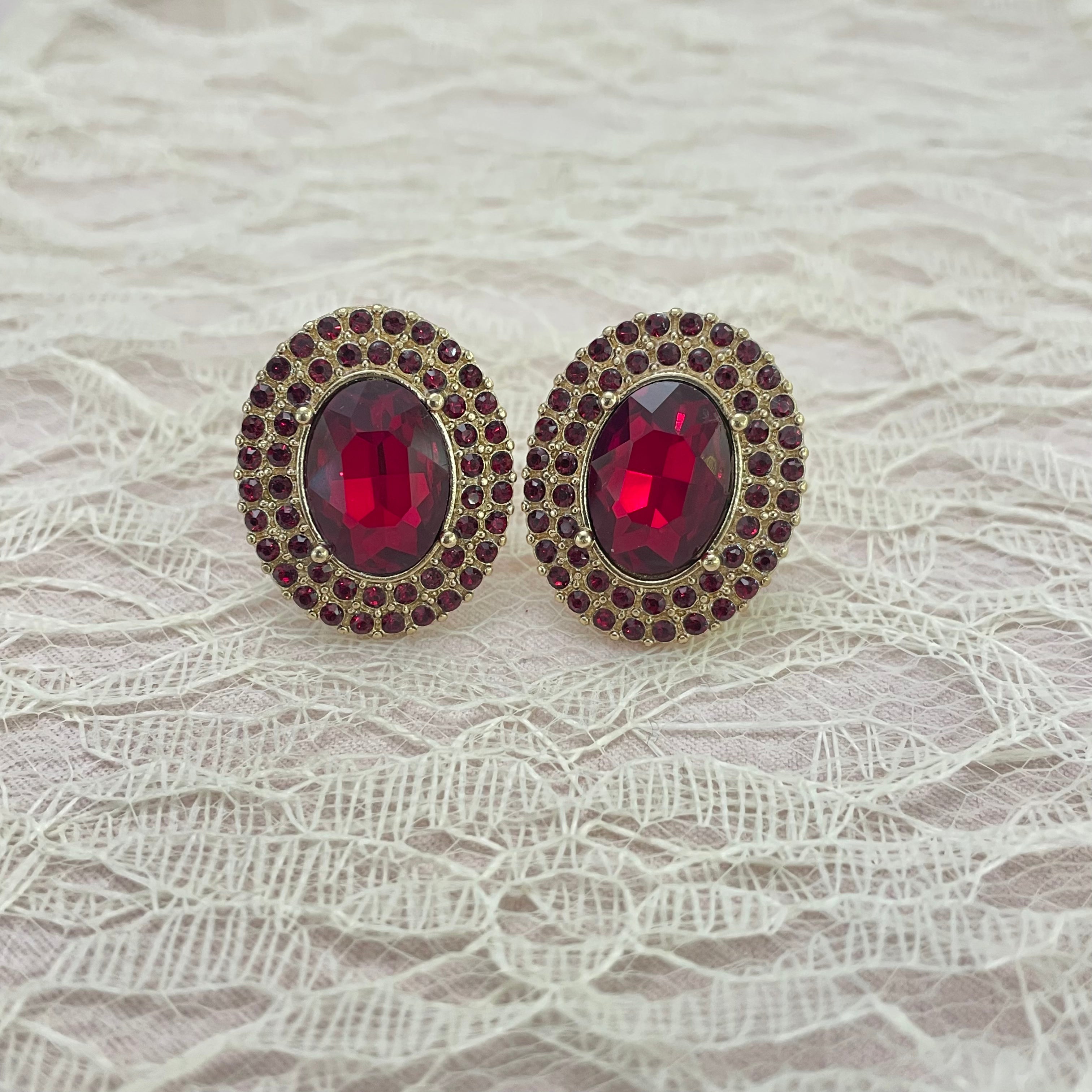 Red oval clips earrings