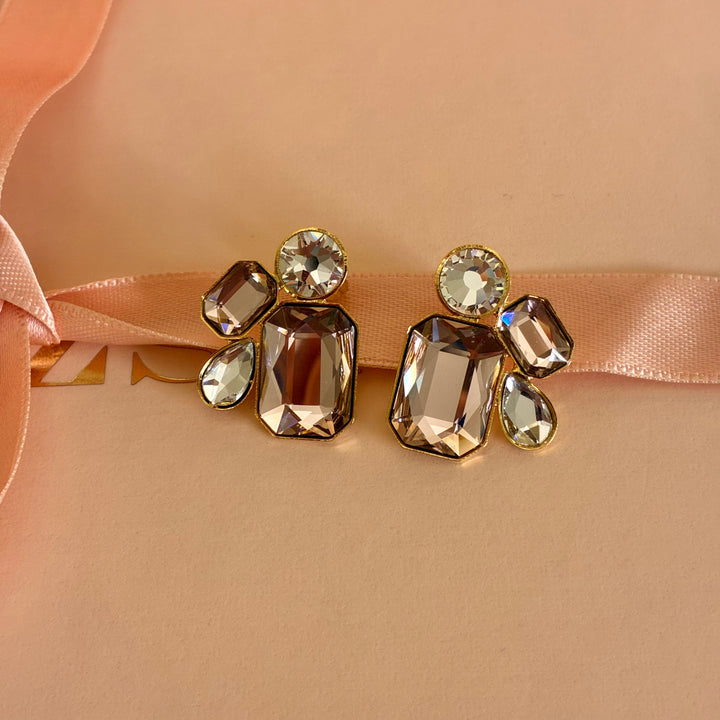 Light pink Swarovski crystals gold plated earrings